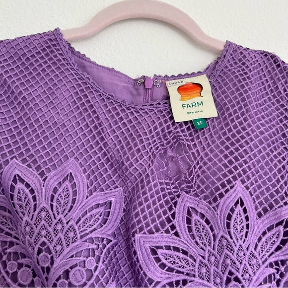 FARM RIO Cut Out Guipire Midi Dress in Lilac - Picture 5 of 7